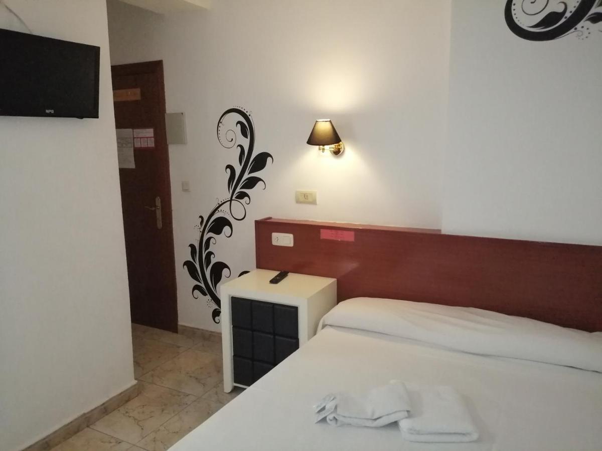 Hostal Jaime I Χουέσκα Εξωτερικό φωτογραφία