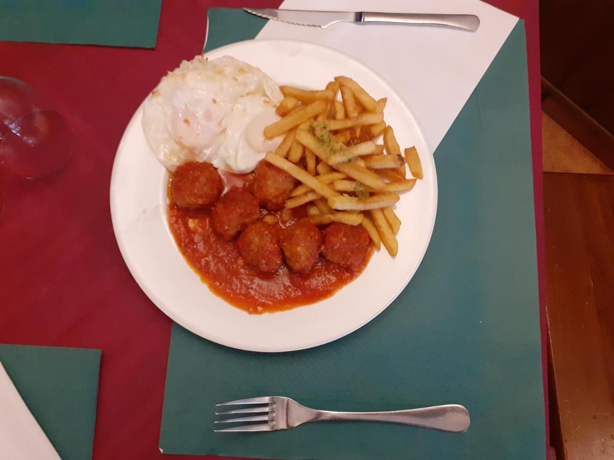 Hostal Jaime I Χουέσκα Εξωτερικό φωτογραφία